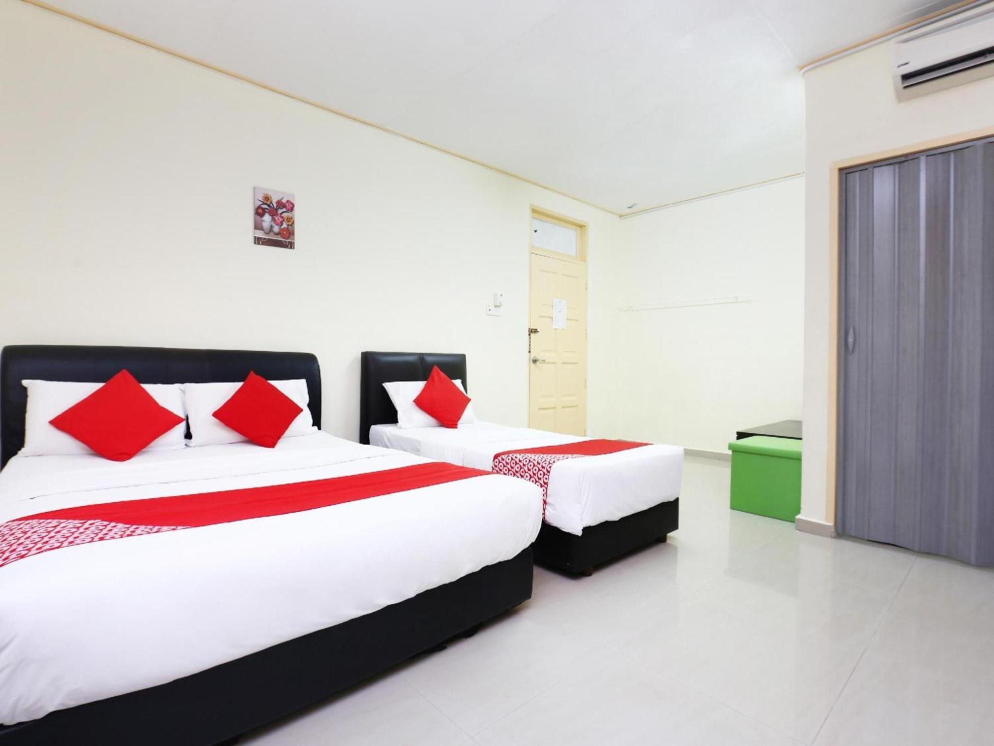 Super Oyo 89640 Hotel Pelangi Marang Zewnętrze zdjęcie