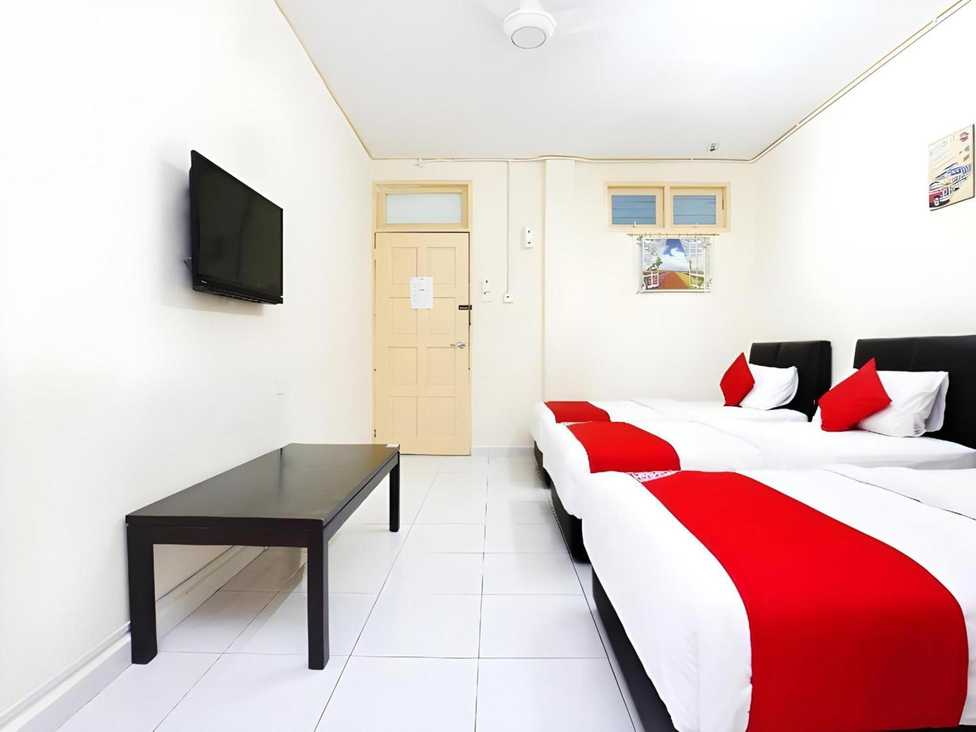 Super Oyo 89640 Hotel Pelangi Marang Zewnętrze zdjęcie