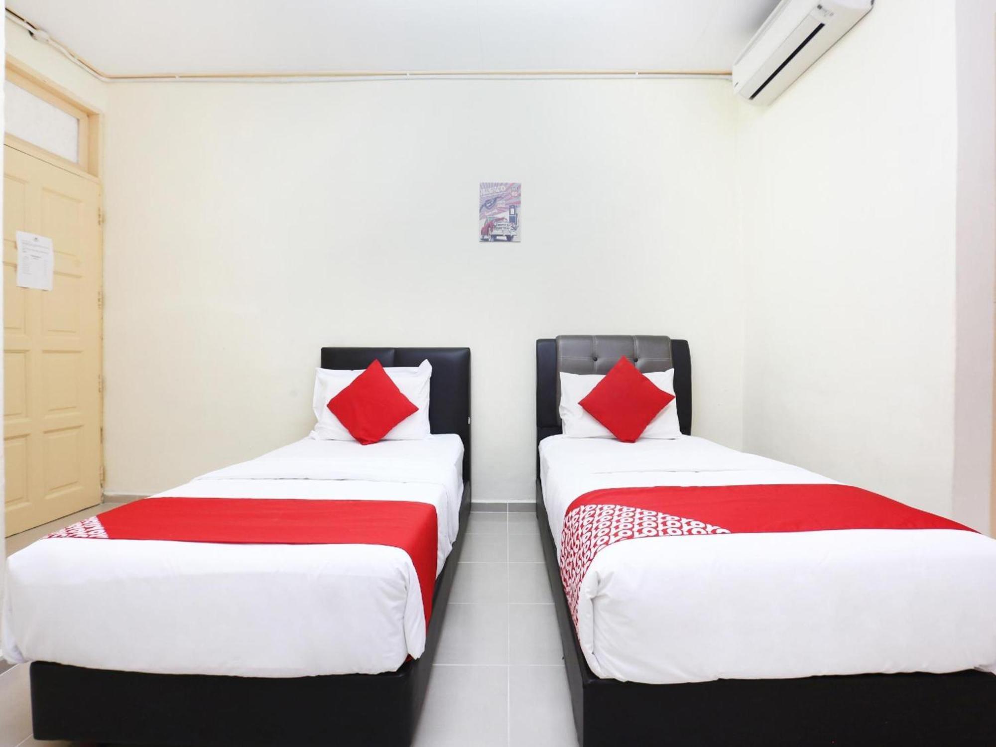 Super Oyo 89640 Hotel Pelangi Marang Zewnętrze zdjęcie
