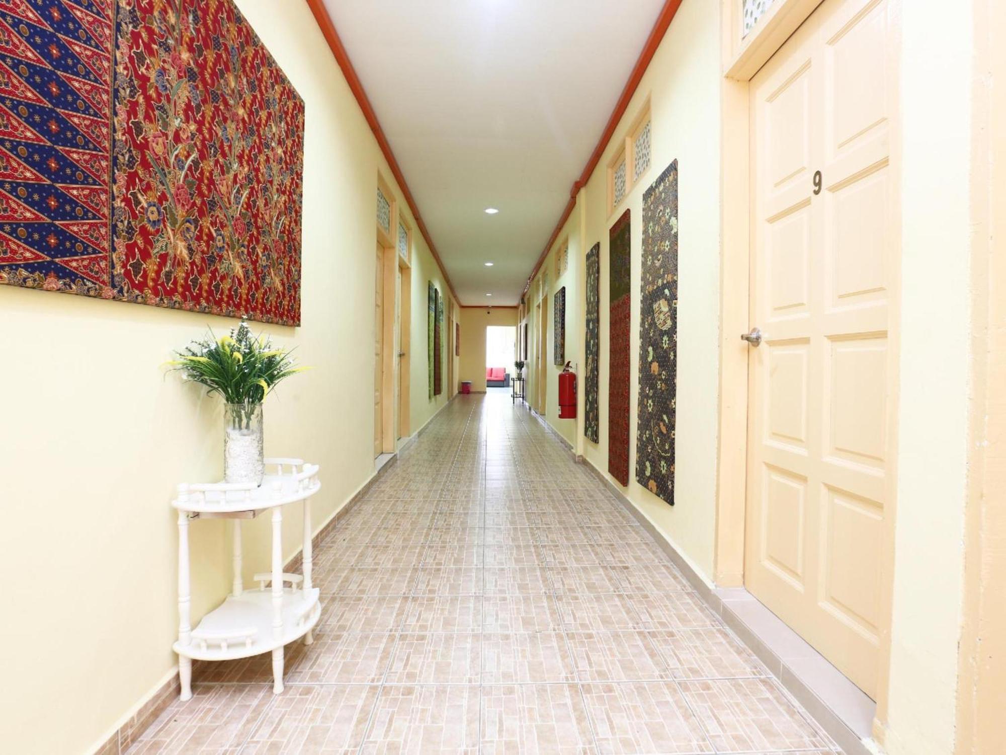 Super Oyo 89640 Hotel Pelangi Marang Zewnętrze zdjęcie