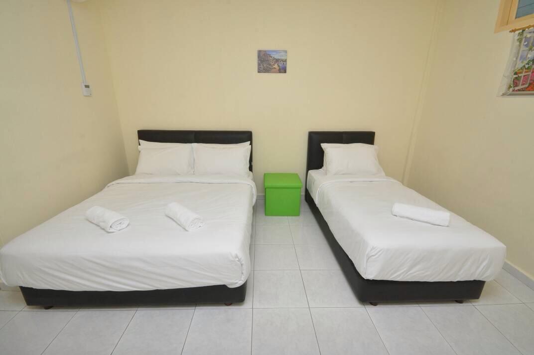 Super Oyo 89640 Hotel Pelangi Marang Zewnętrze zdjęcie