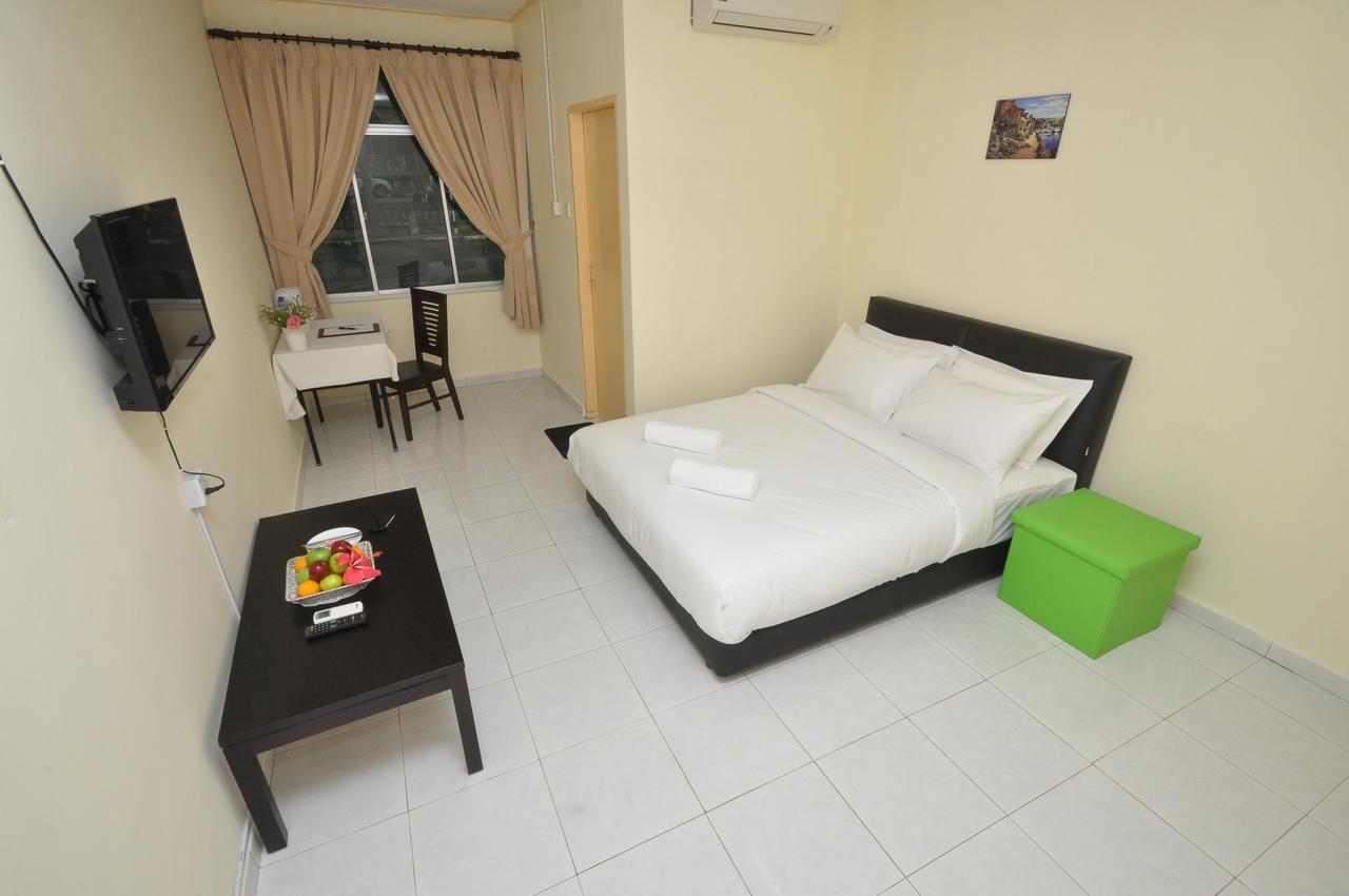 Super Oyo 89640 Hotel Pelangi Marang Zewnętrze zdjęcie