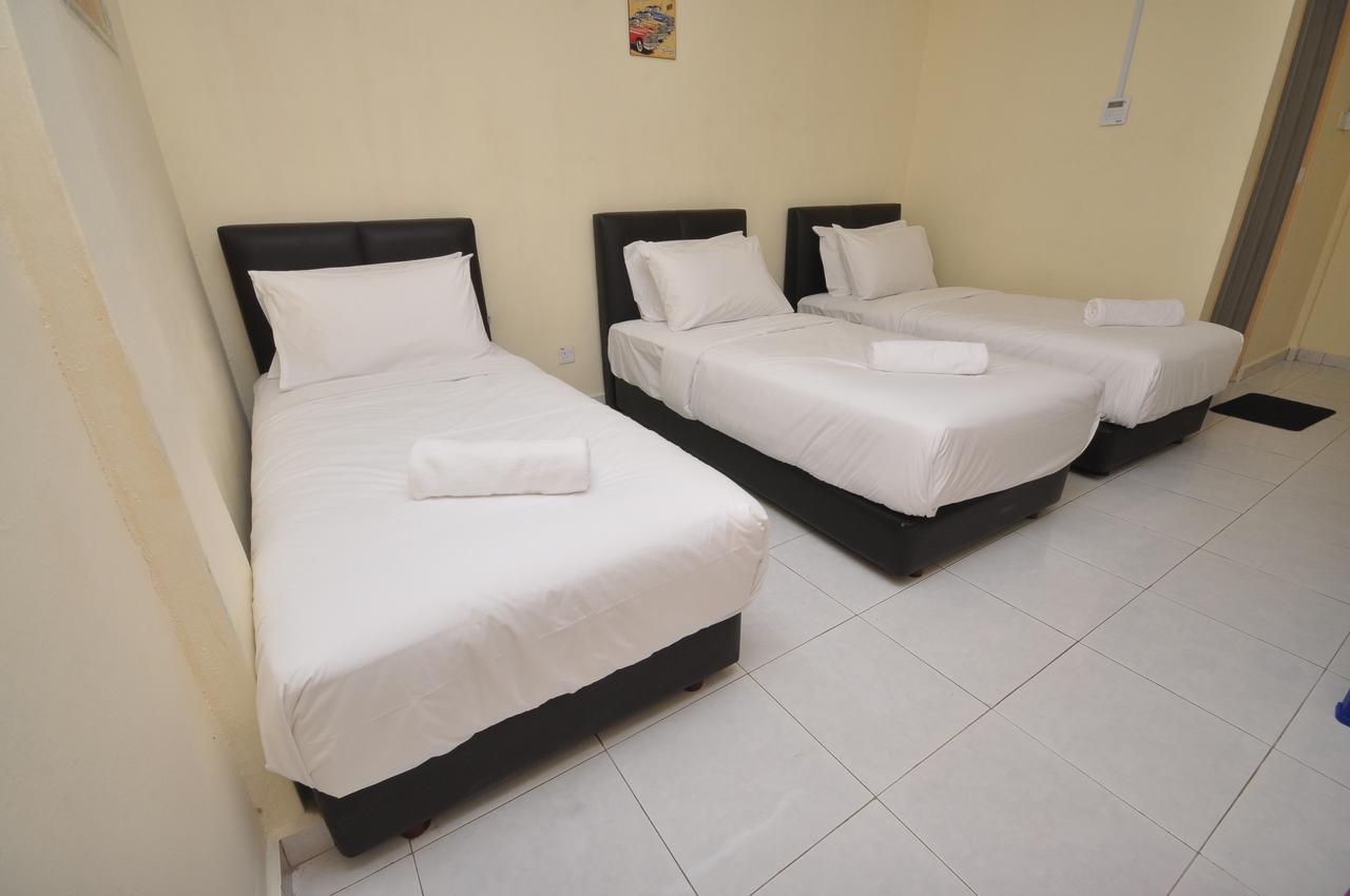 Super Oyo 89640 Hotel Pelangi Marang Zewnętrze zdjęcie