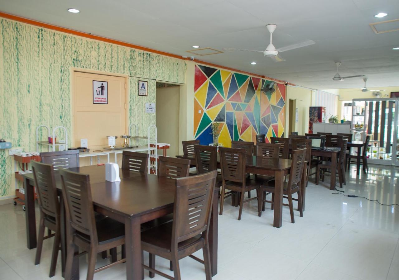 Super Oyo 89640 Hotel Pelangi Marang Zewnętrze zdjęcie